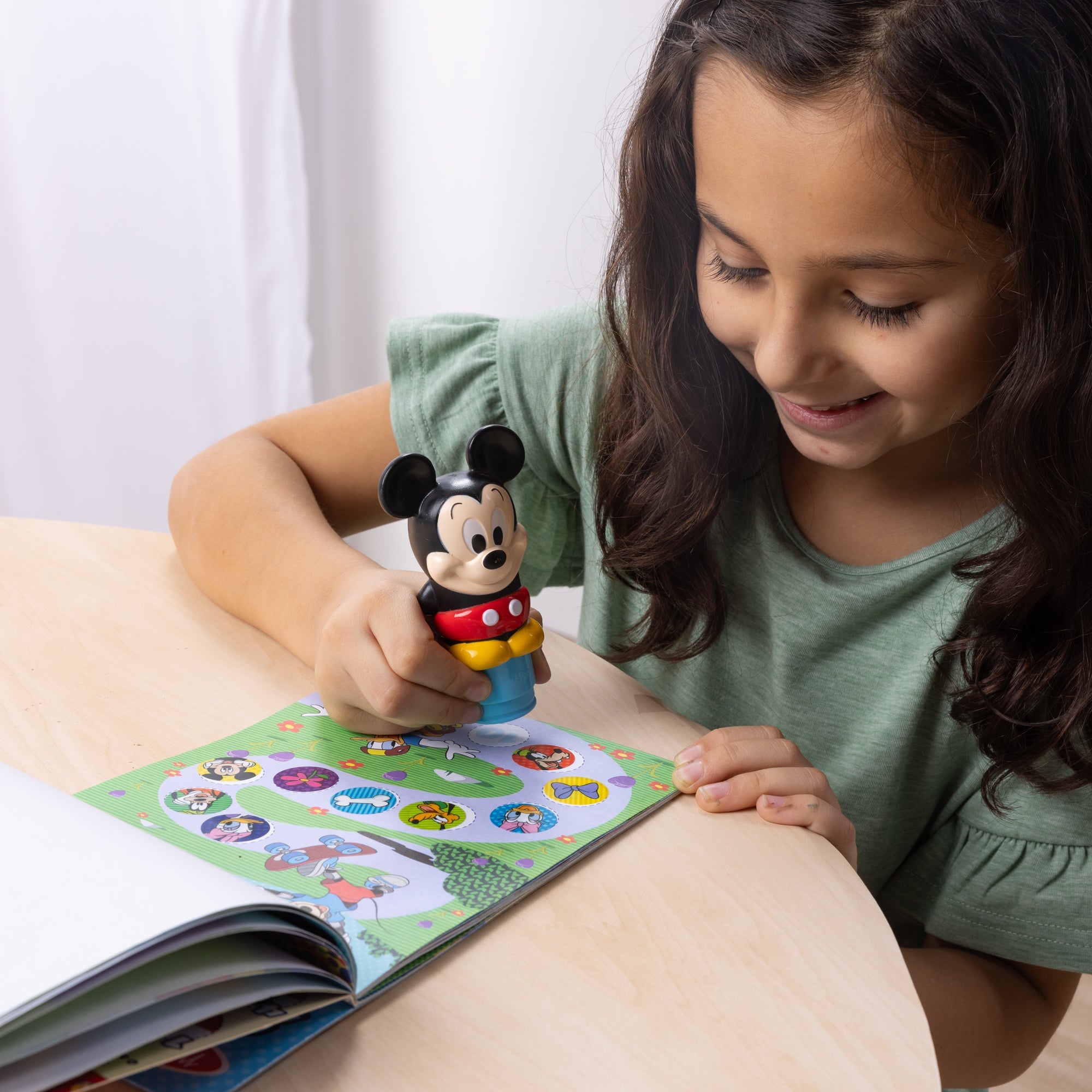 Sticker WOW!™ Disney Mickey Mouse Bundle: Activity Pad & Sticker Stamper + Mini Activity Pad and 200 Refill Stickers