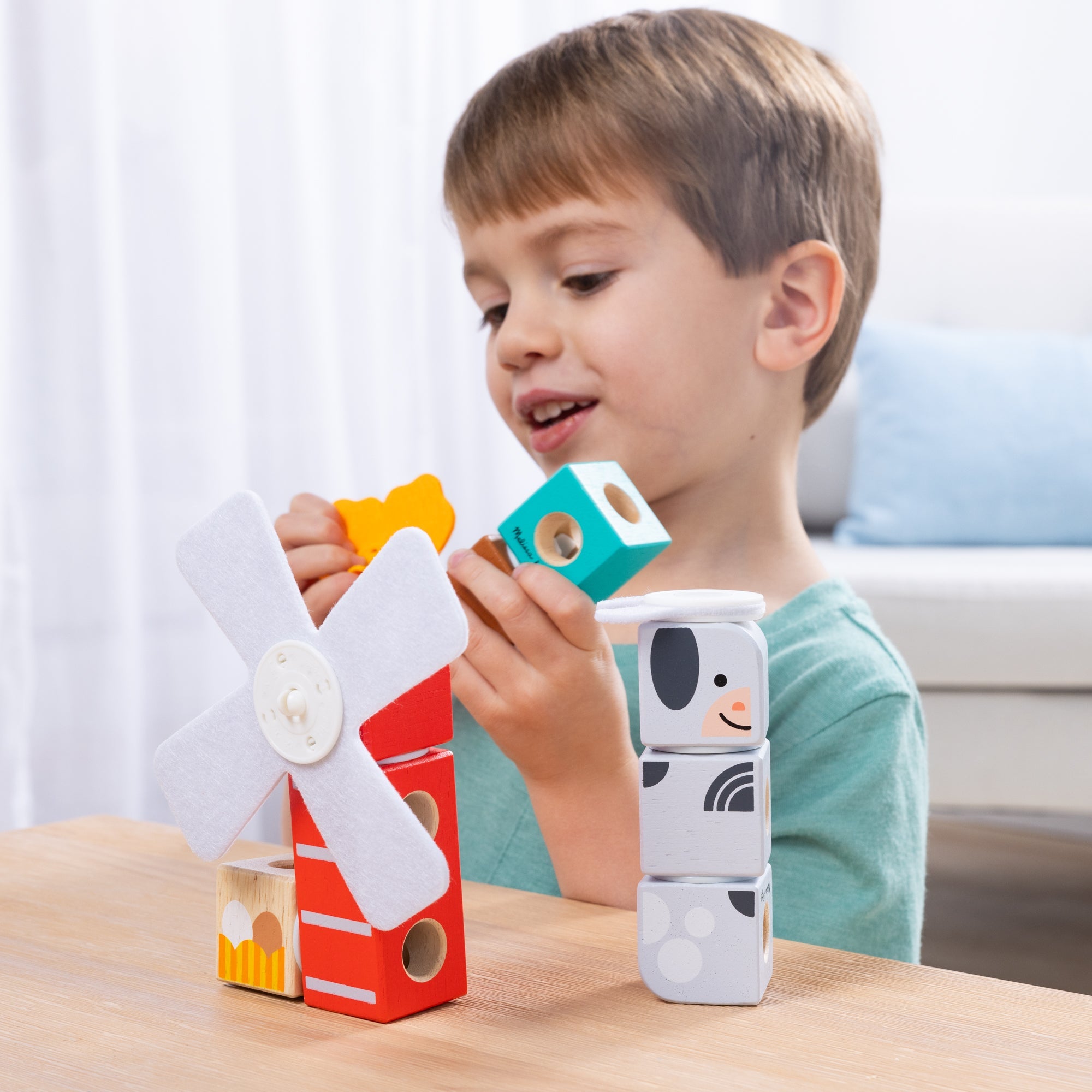 Blockables™ Play Sets Farm and Farm Friends 2-Pack Bundle