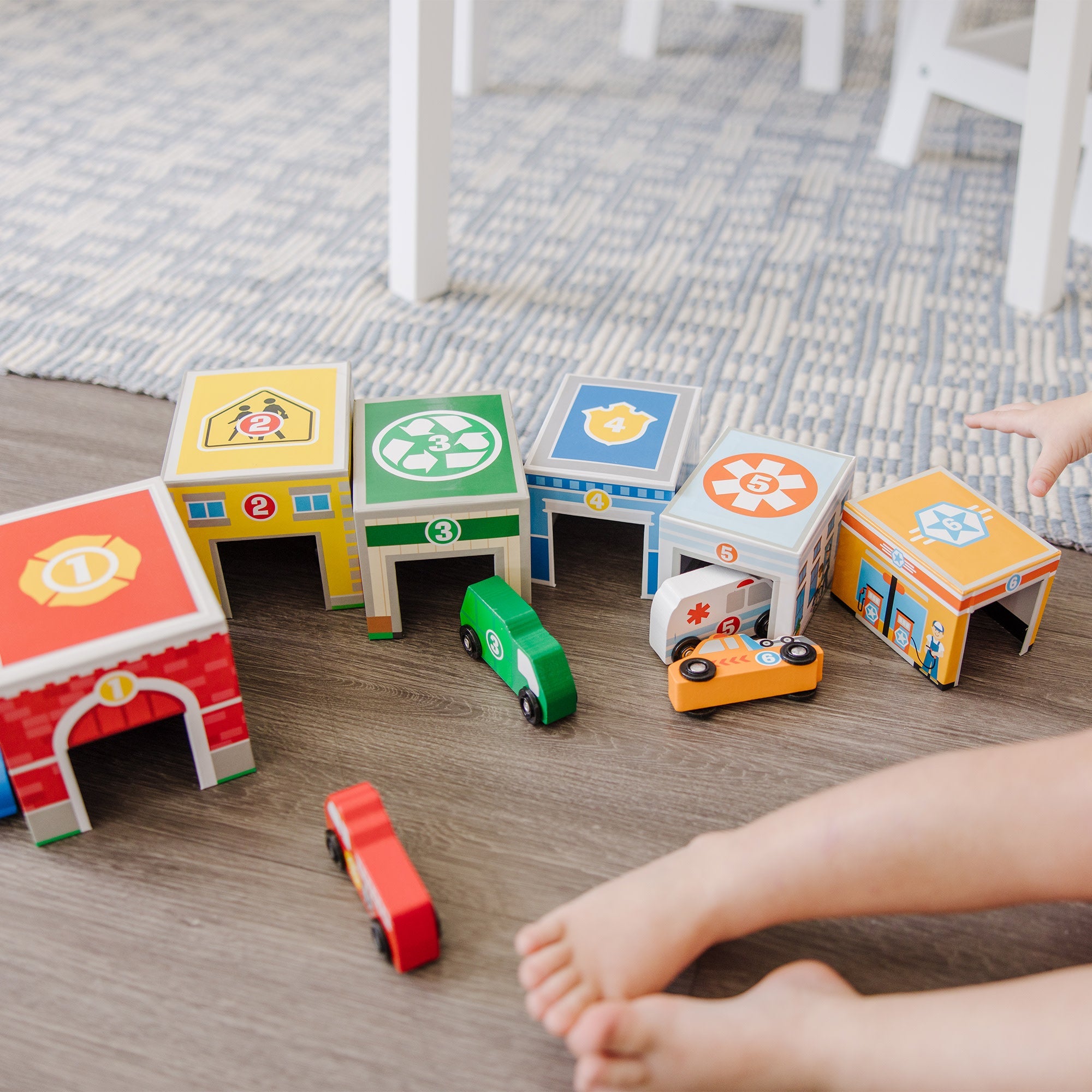 Nesting & Sorting Buildings & Vehicles