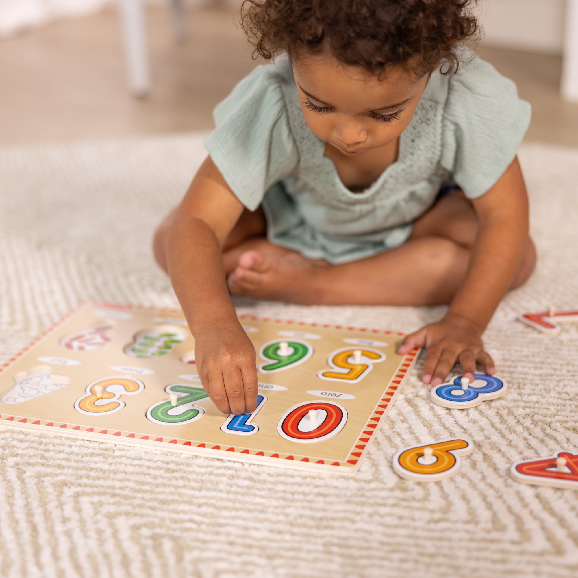 Lift & See Numbers Peg Puzzle - 10 Pieces