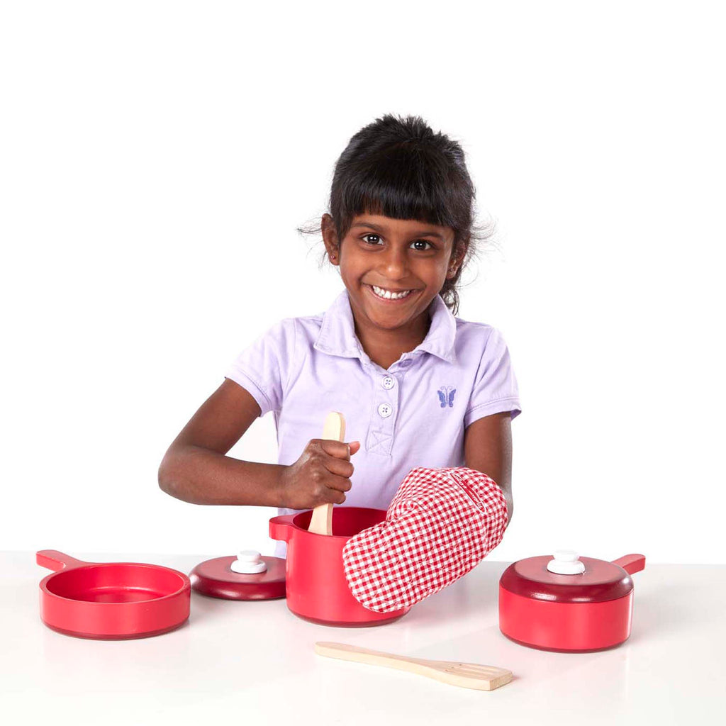 Wooden Kitchen Accessory Play Set