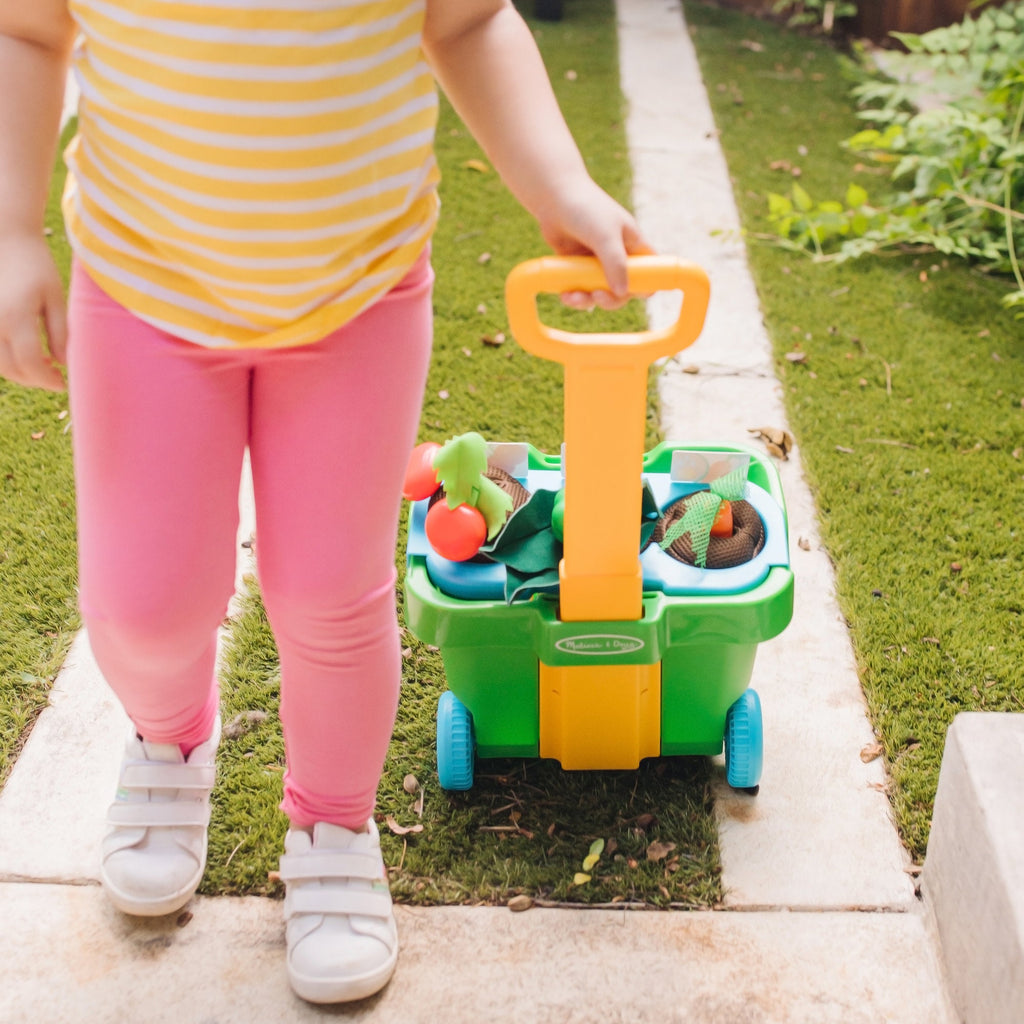 Let's Explore Vegetable Gardening Play Set