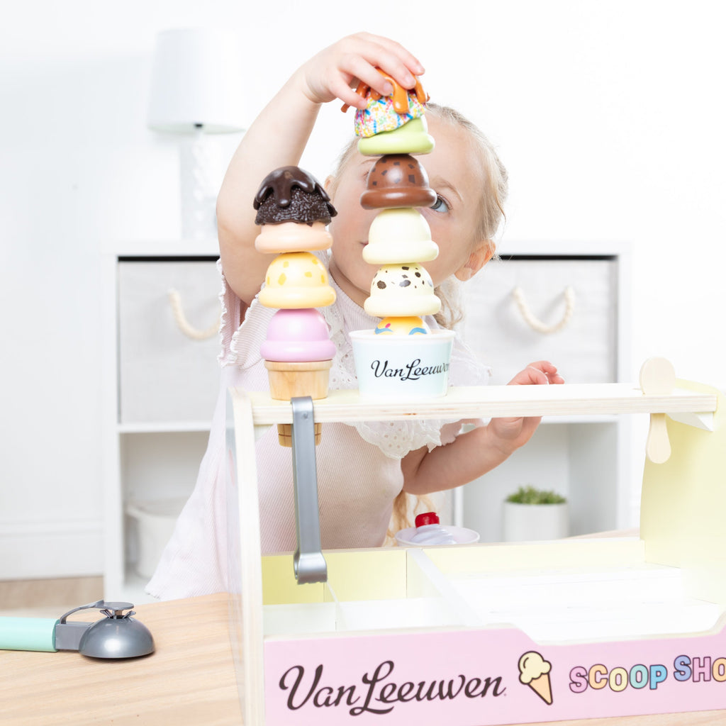 Melissa & Doug x Van Leeuwen Wooden Ice Cream Counter
